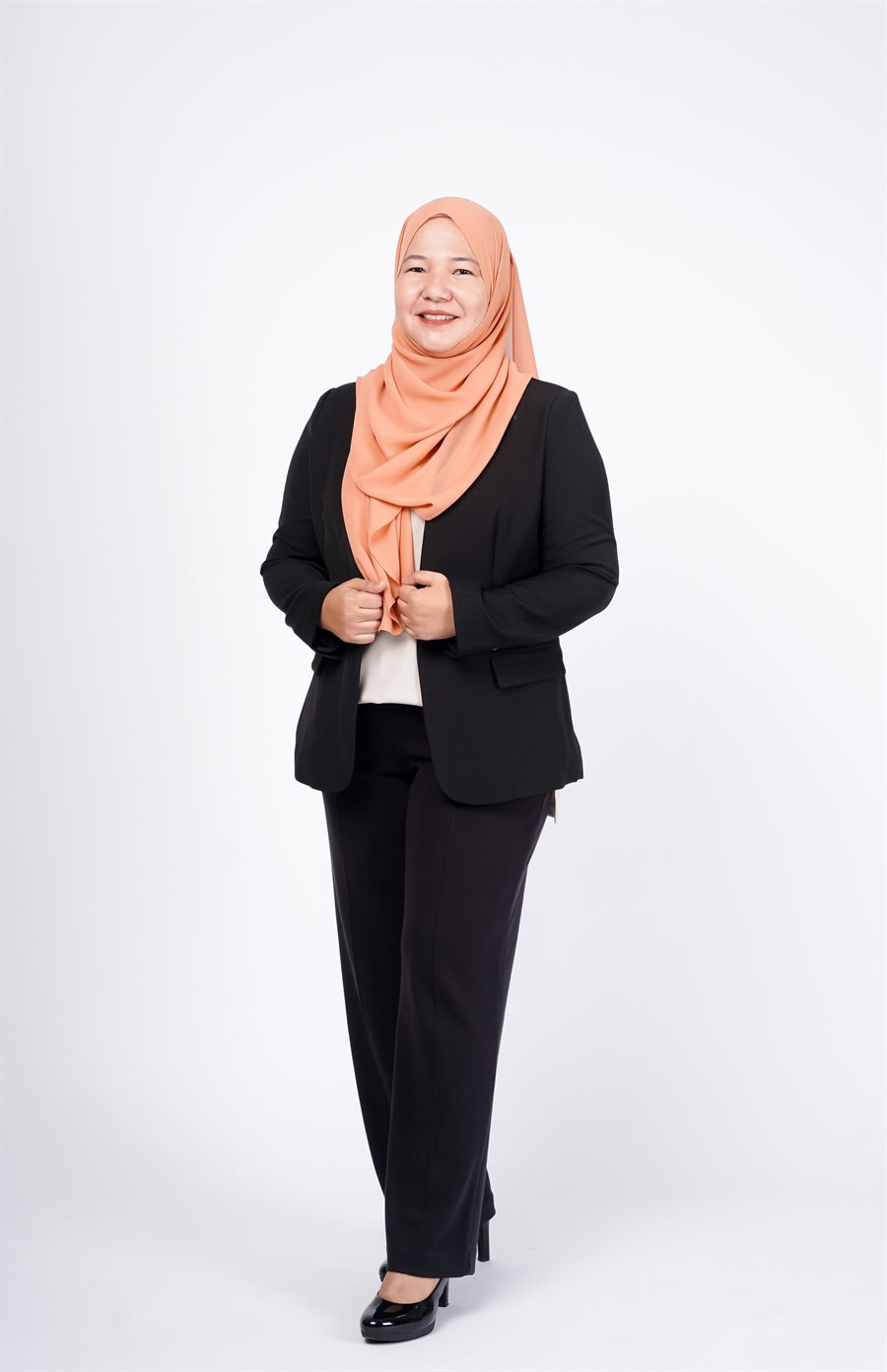 ARNIE NARTIKA BINTI NAHARUDIN